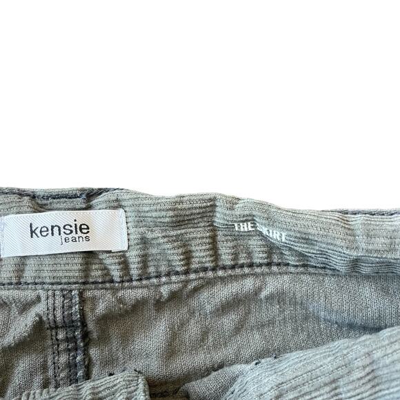KENSIE High Waist Corduroy Mini Skirt Green Women’s Size 2 - Picture 2 of 4